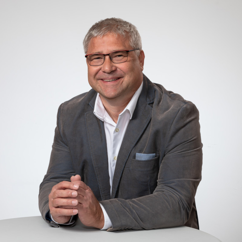 Bild: Peter Frühberger im Gespräch