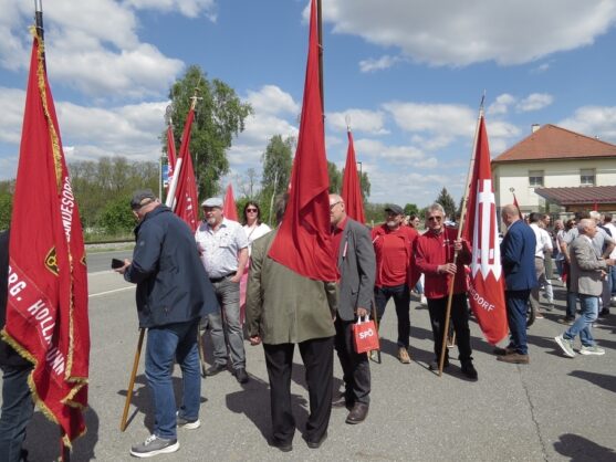 Bild 1 der Bilderserie Bezirksmaifeier 2026